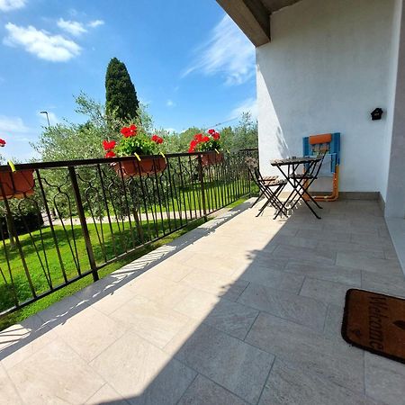 Villa Dolcitalia Tra Gardaland E Le Terme Di Cola Lazise Dış mekan fotoğraf