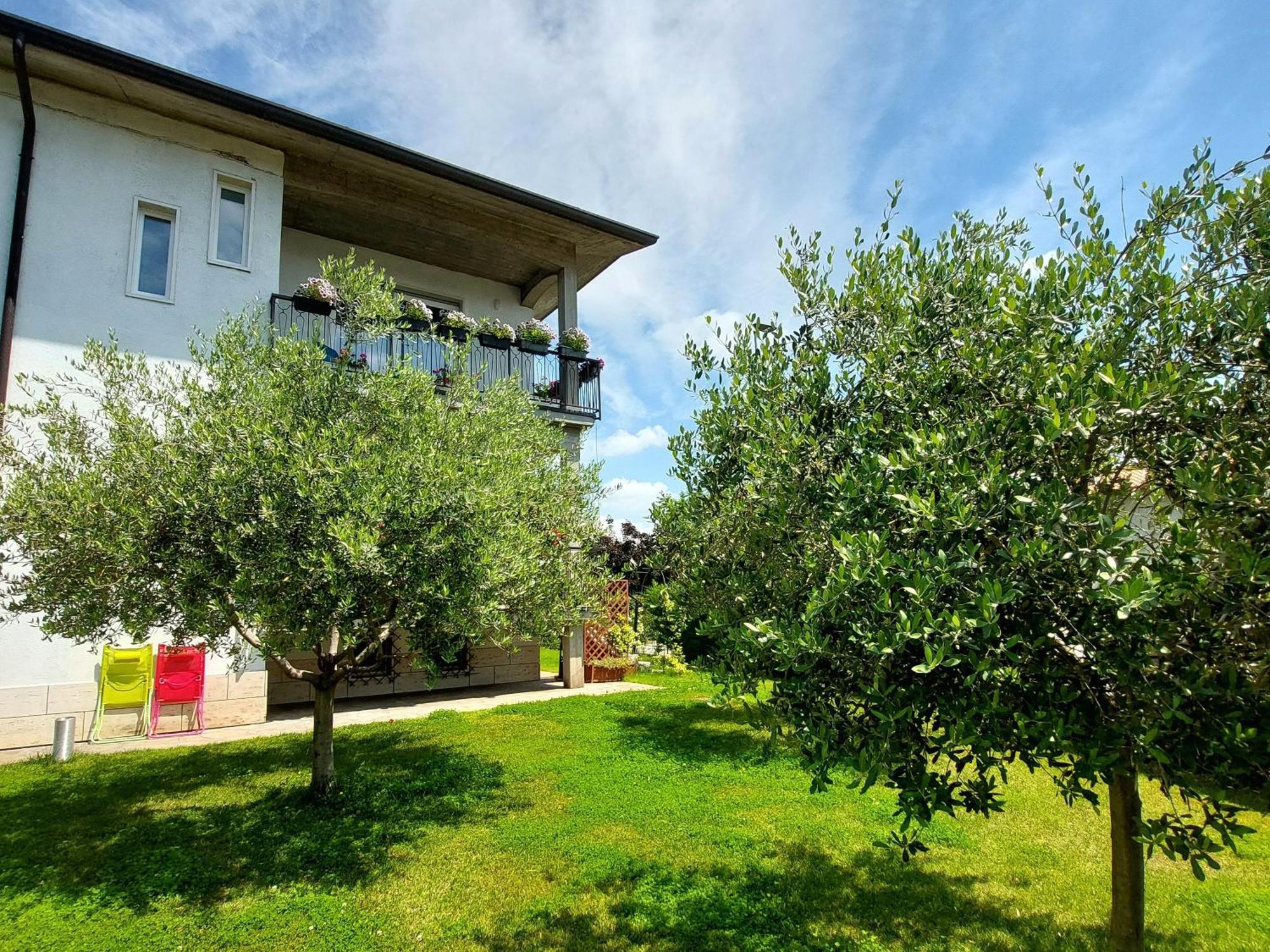 Villa Dolcitalia Tra Gardaland E Le Terme Di Cola Lazise Dış mekan fotoğraf